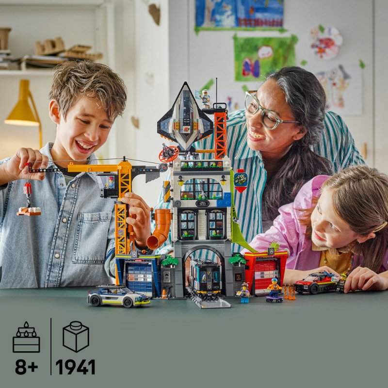 LEGO® City 60473 Věž City