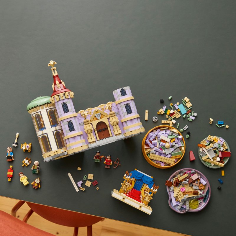 LEGO® │ Disney Princess 43263 Zámek z filmu Kráska a zvíře