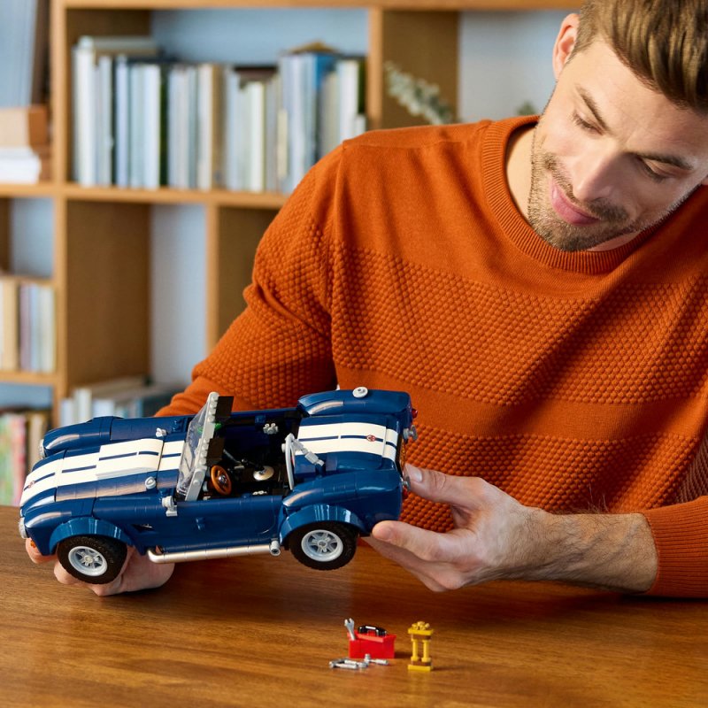 LEGO® Icons 10357 Shelby Cobra 427 S/C