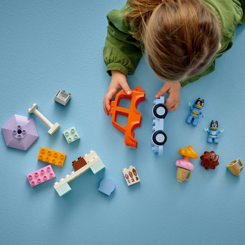 LEGO® DUPLO® 10458 Bluey a výlet na zmrzlinu