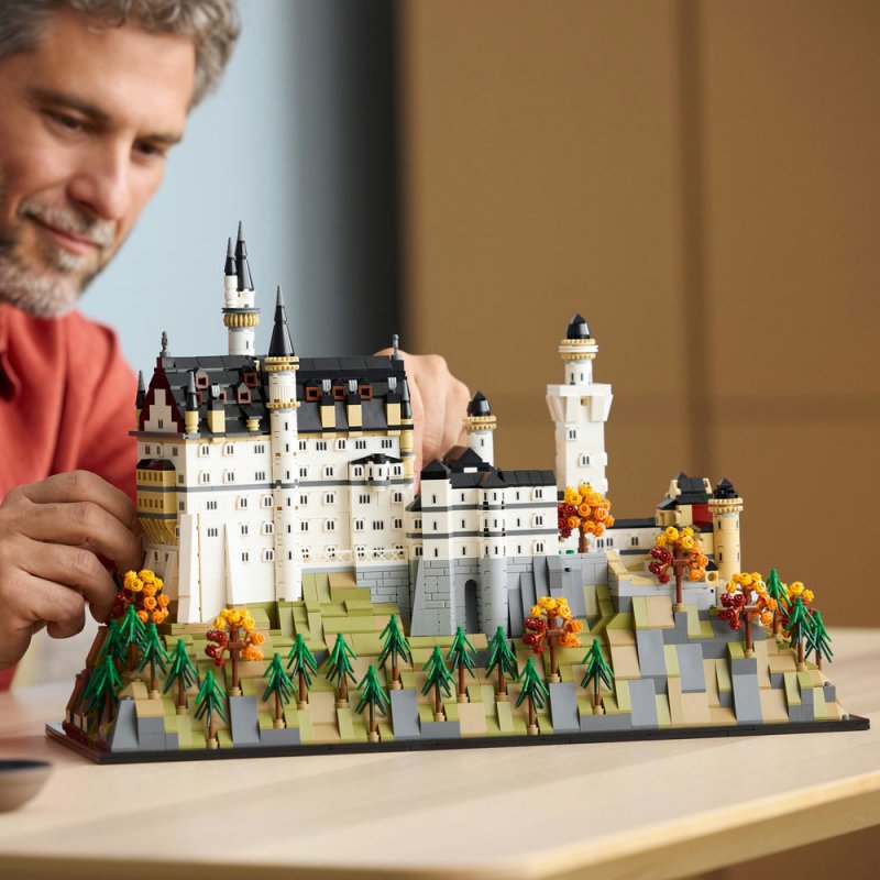 LEGO® Architecture 21063 Zámek Neuschwanstein
