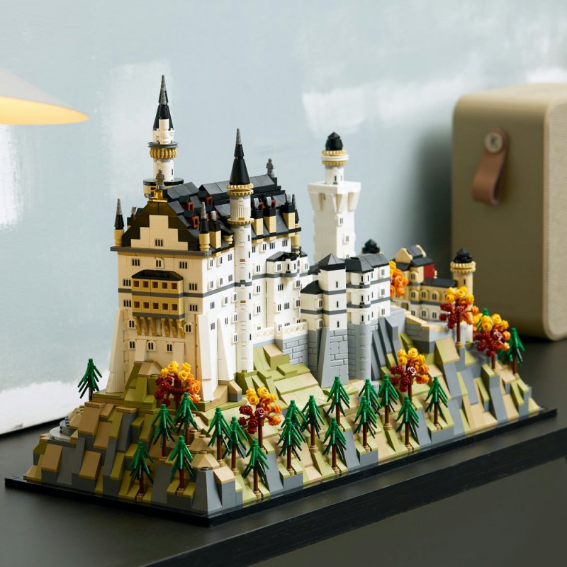 LEGO® Architecture 21063 Zámek Neuschwanstein