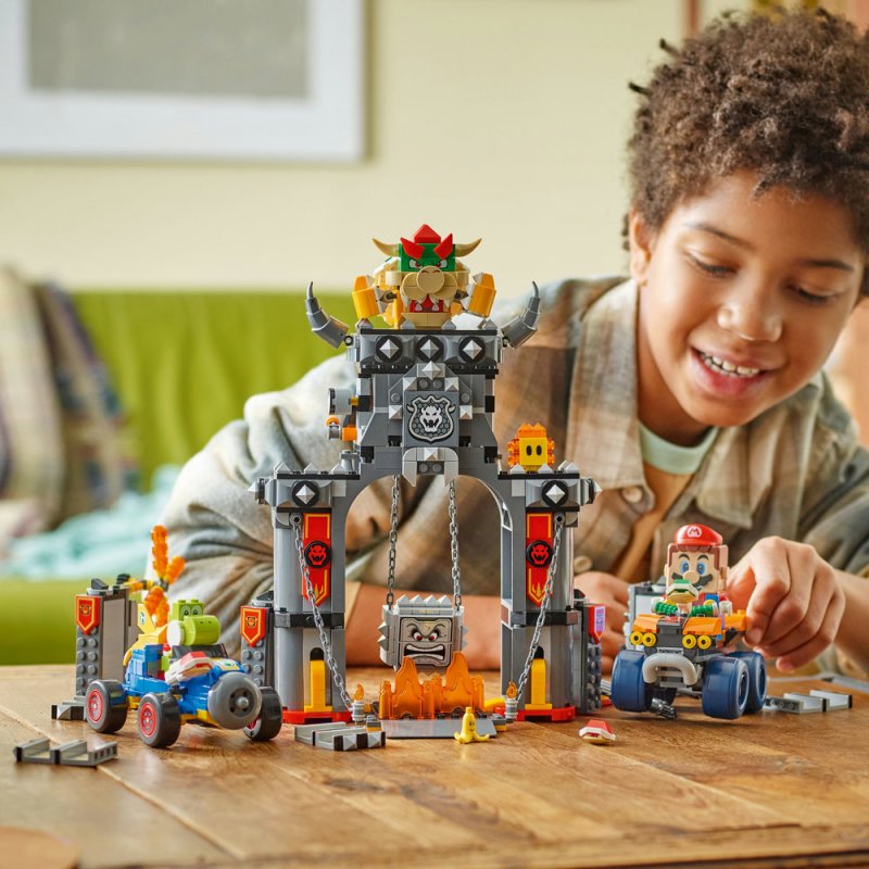 LEGO® Super Mario™ 72039 Mario Kart™ – Bowser a jeho hrad