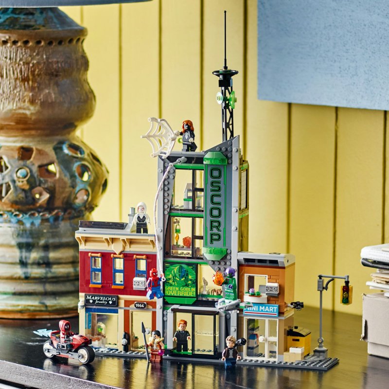 LEGO® ǀ Marvel 76324 Spider-Man vs. Oscorp