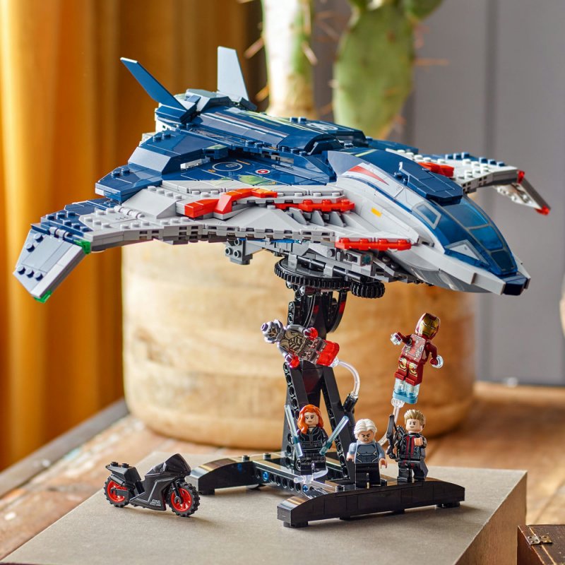 LEGO® ǀ Marvel 76325 Avengers: Age of Ultron Stíhačka Quinjet