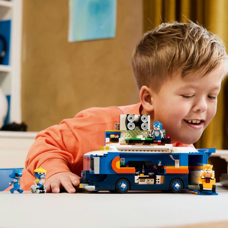 LEGO® Sonic the Hedgehog™ 77006 Velitelské vozidlo týmu Sonic