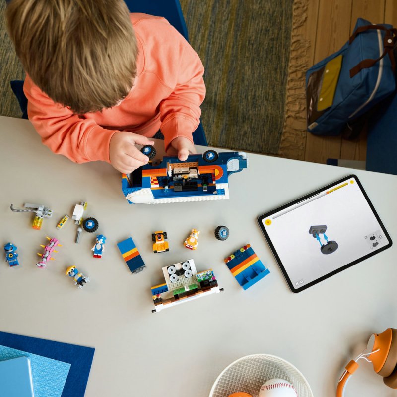 LEGO® Sonic the Hedgehog™ 77006 Velitelské vozidlo týmu Sonic