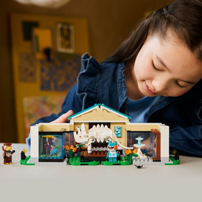LEGO® Animal Crossing™ 77056 Blathers a jeho muzejní sbírka
