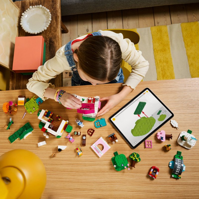 LEGO® Animal Crossing™ 77057 Tvořivé domečky: Zábavná roční období