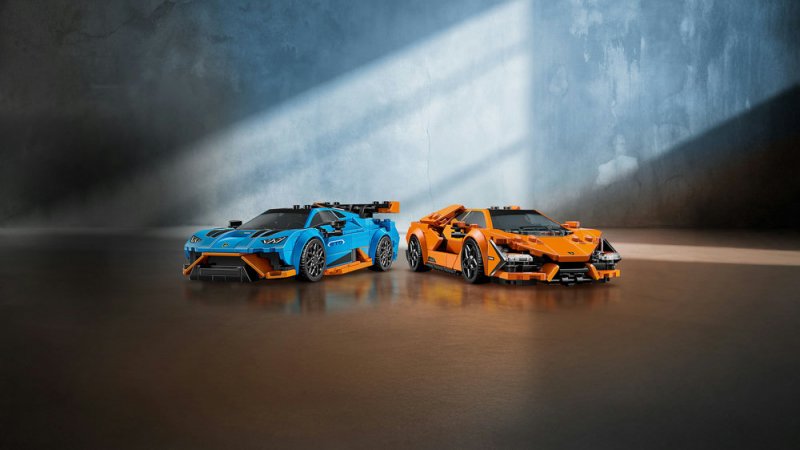 LEGO® Speed Champions 77238 Lamborghini Revuelto a Huracán STO