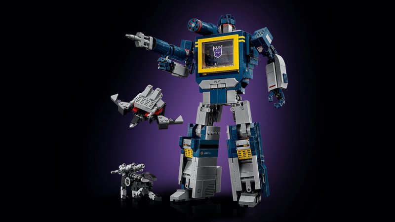 LEGO® Icons 10358 Transformers: Soundwave