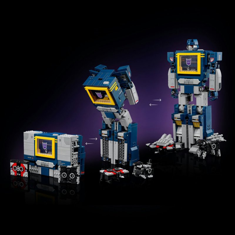 LEGO® Icons 10358 Transformers: Soundwave