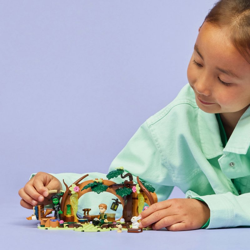 LEGO® Wicked 75687 Elphaba a její úkryt