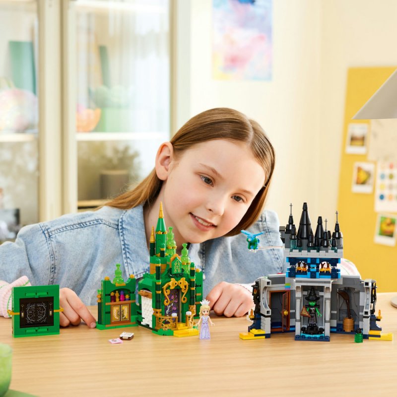 LEGO® Wicked 75689 Emerald City a zámek Kiamo Ko