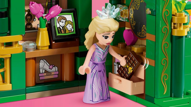 LEGO® Wicked 75689 Emerald City a zámek Kiamo Ko