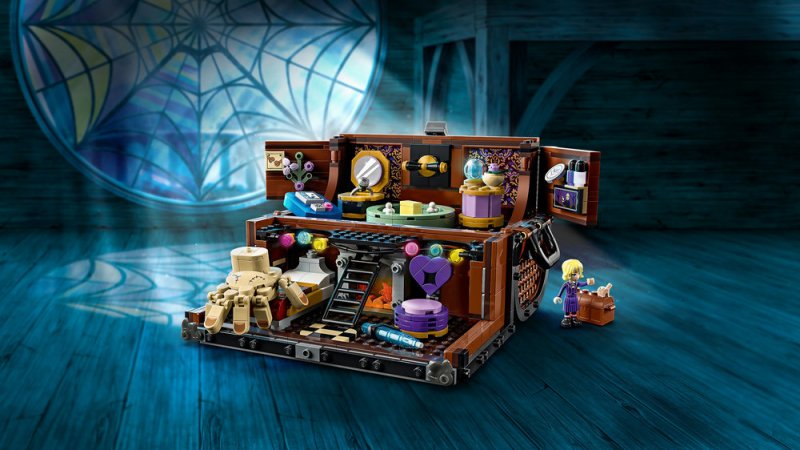 LEGO® Wednesday 76785 Věc a jeho byt