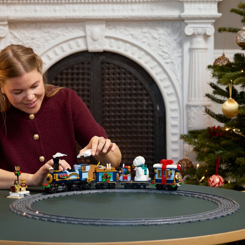 LEGO® Icons 10361 Vánoční expres