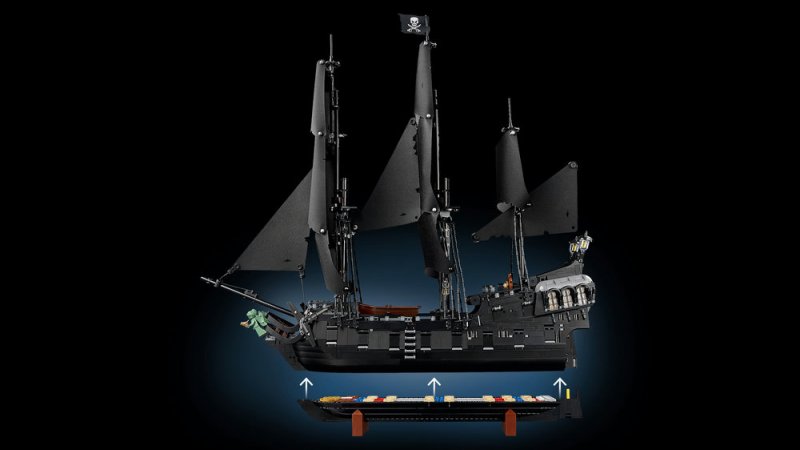 LEGO® Icons 10365 Pirátská loď kapitána Jacka Sparrowa