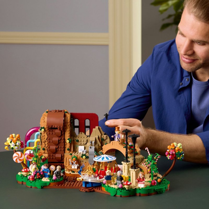 LEGO® Ideas 21360 Willy Wonka a továrna na čokoládu