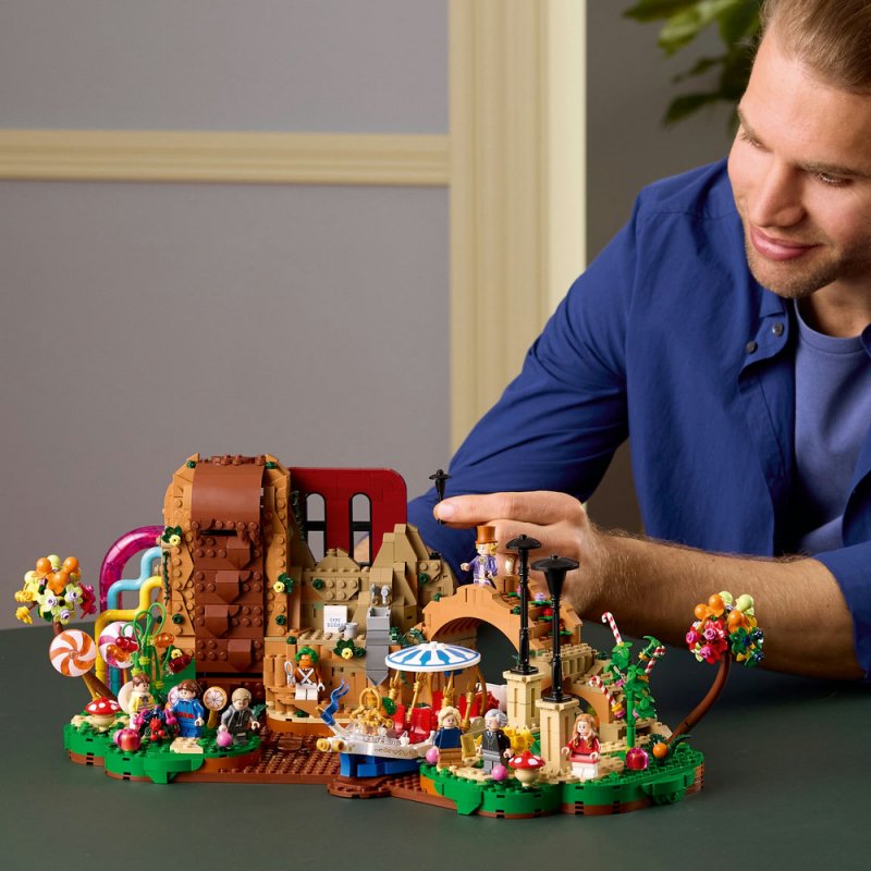 LEGO® Ideas 21360 Willy Wonka a továrna na čokoládu