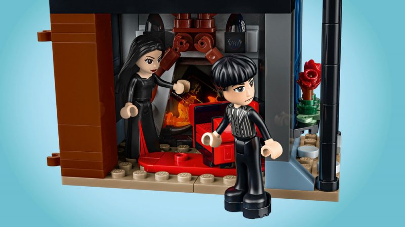 LEGO® Wednesday 76786 Morticia a její chata