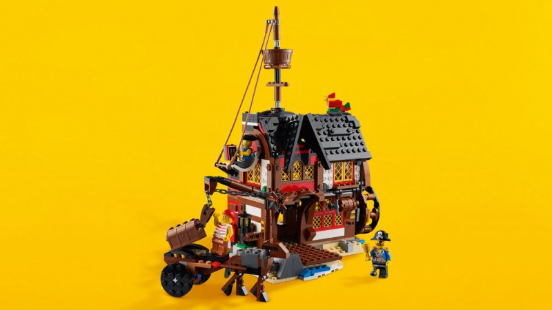 LEGO® Creator 31109 Pirátská loď