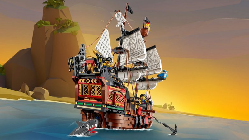 LEGO® Creator 31109 Pirátská loď