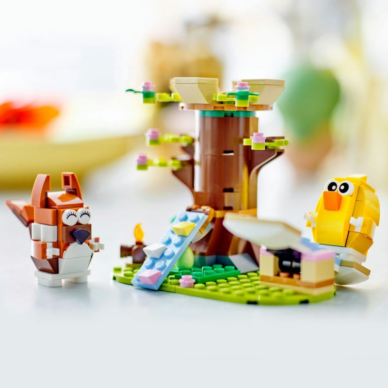 LEGO® Iconic 40709 Jarní hřiště pro zvířátka