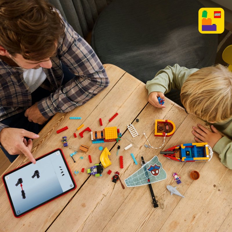 LEGO® ǀ Marvel 11208 Pirátská loď Spideyho týmu