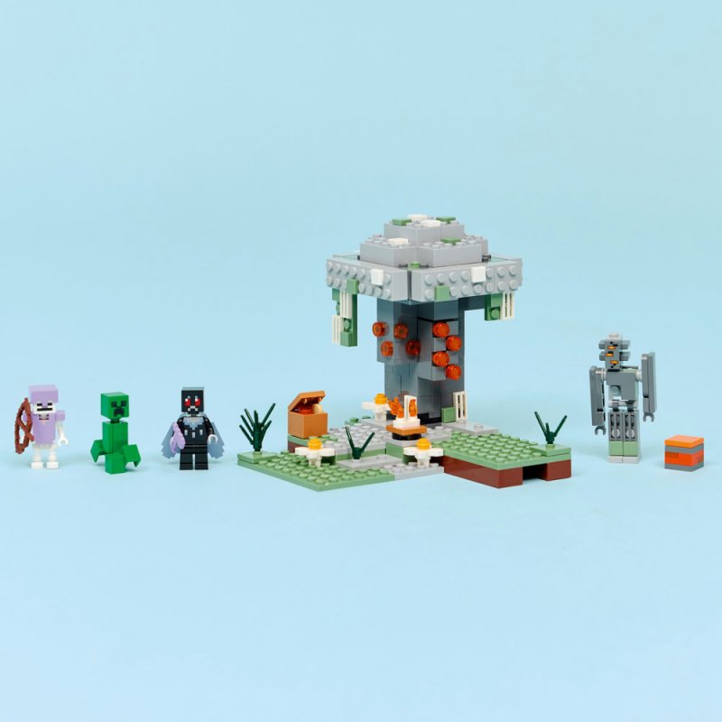 LEGO® Minecraft® 21586 Bledá zahrada