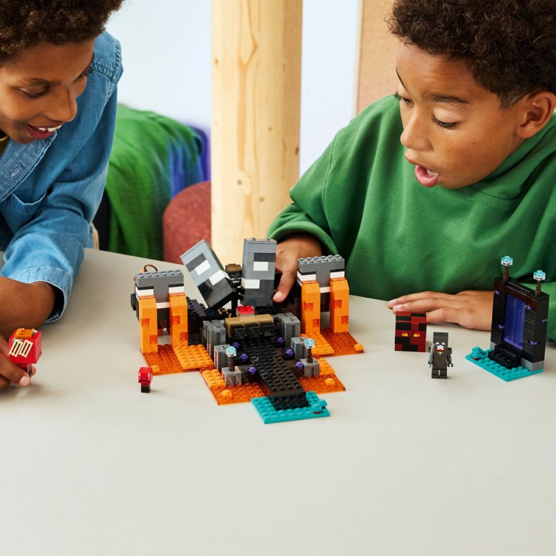 LEGO® Minecraft® 21590 Souboj s Witherem