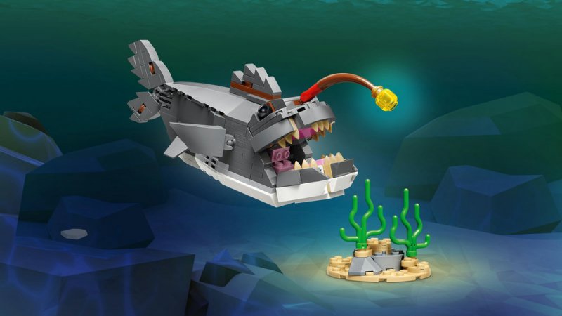 LEGO® Creator 3 v 1 31381 Divoký žralok a truhla s pokladem