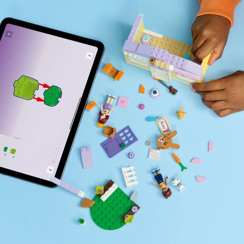 LEGO® Friends 42679 Hotel pro králíčky v městečku Heartlake