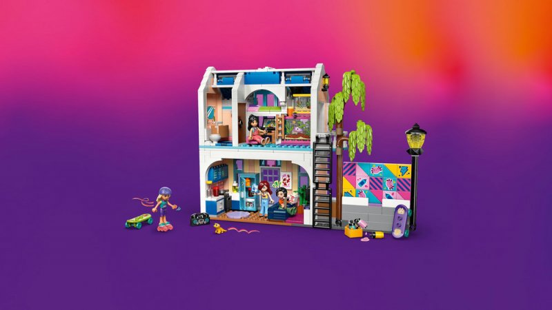 LEGO® Friends 42687 Liann a její rodinný dům