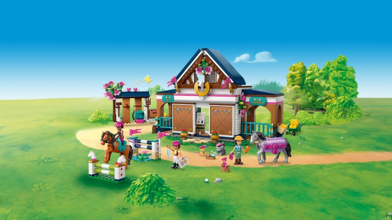 LEGO® Friends 42688 Koňská stáj a jezdecká akademie