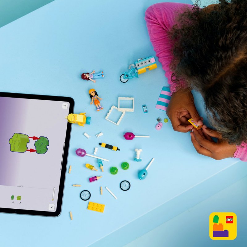 LEGO® Friends 42692 Stánek se zmrzlinou a balónky