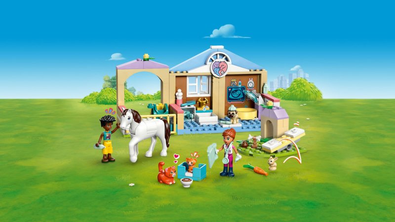 LEGO® Friends 42696 Veterinární klinika se zvířátky