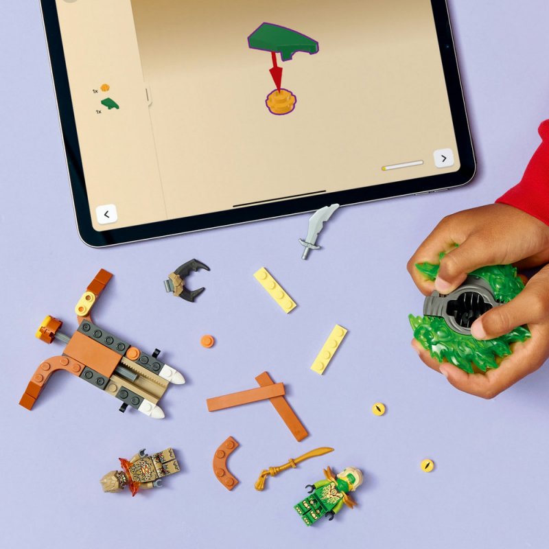 LEGO® NINJAGO® 71850 Lloyd vs. spinner pozemské příšery