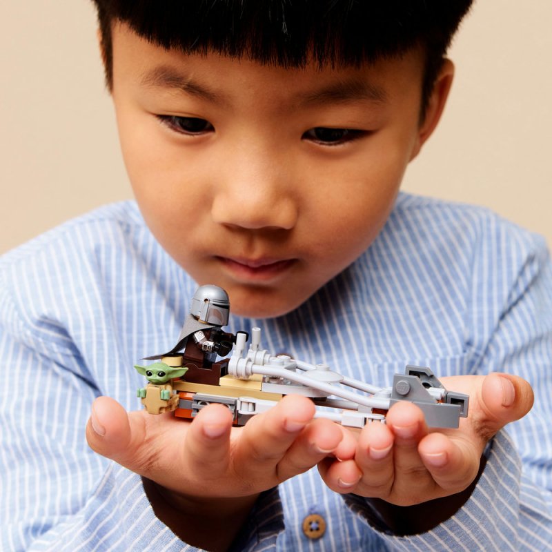 LEGO® Star Wars™ 75436 Mandalorian a Grogu a spídrová motorka