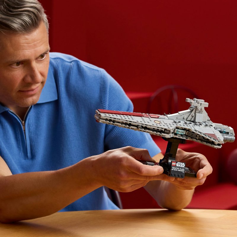 LEGO® Star Wars™ 75441 Útočný křižník třídy Venator