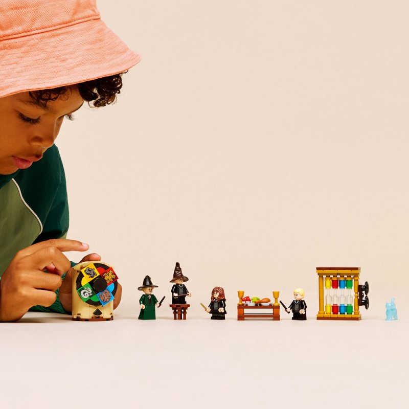 LEGO® Harry Potter™ 76460 Bradavický hrad: Ceremoniál s Moudrým kloboukem