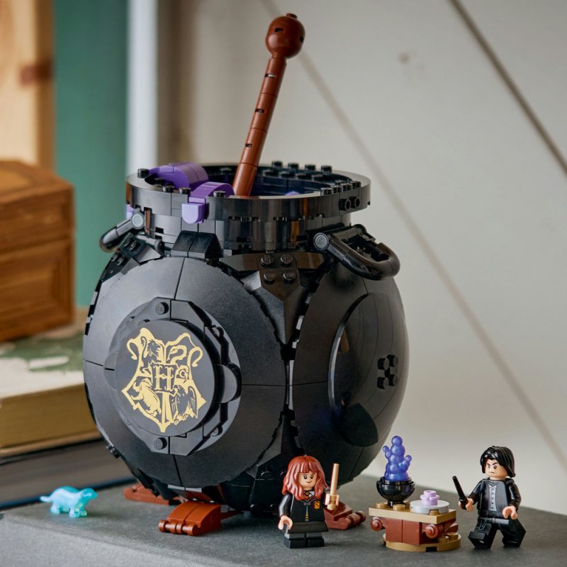 LEGO® Harry Potter™ 76464 Kotlík: Tajná učebna lektvarů