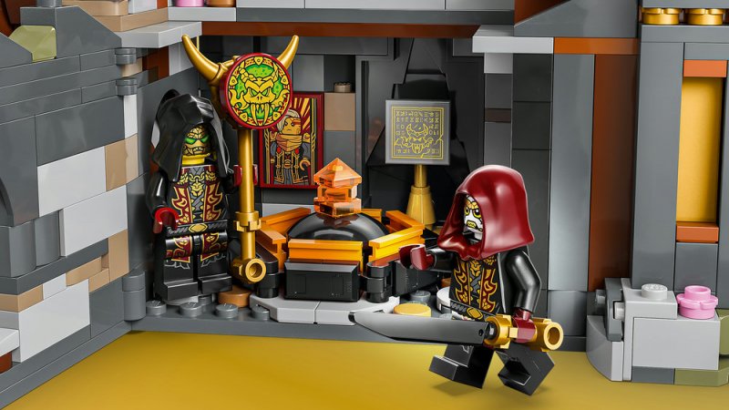 LEGO® NINJAGO® 71861 Staré město: 15 let NINJAGO