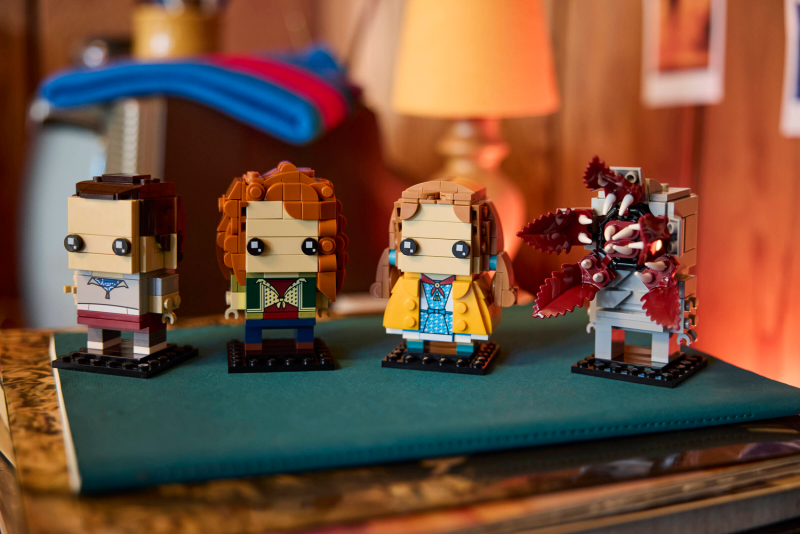 LEGO® BrickHeadz™ 40879 Stranger Things: Jedenáctka, Max, Demogorgon a Holly