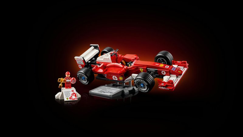 LEGO® Icons 11375 Ferrari F2004 a Michael Schumacher