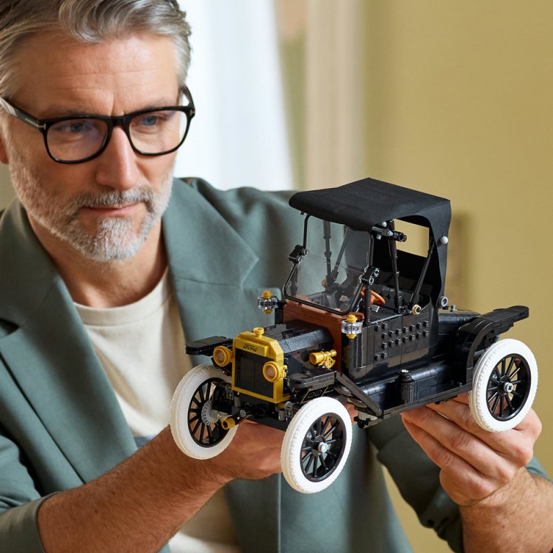 LEGO® Icons 11376 Ford Model T