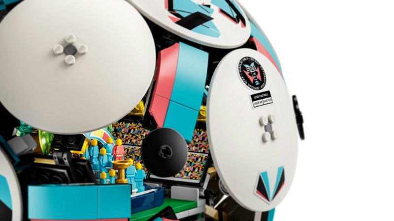 LEGO® Editions 43019 Fotbalový míč