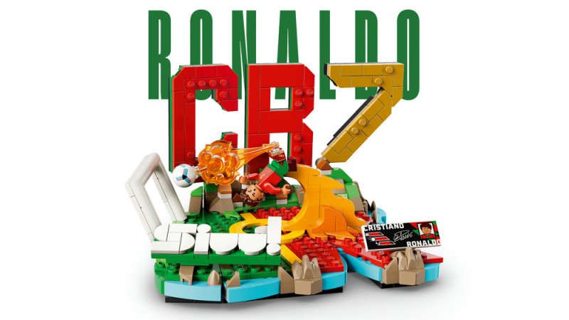 LEGO® Editions 43012 Cristiano Ronaldo – Hvězdné momenty fotbalu