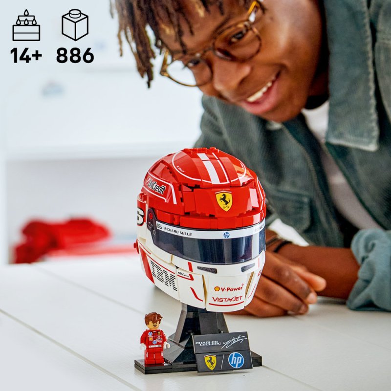 LEGO® Editions 43014 Helma Charles Leclerc ze Scuderia Ferrari HP