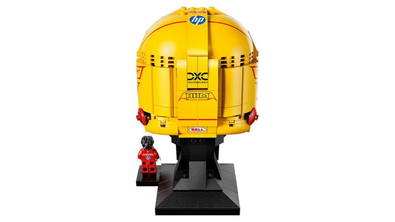LEGO® Editions 43022 Helma Lewis Hamilton ze Scuderia Ferrari HP